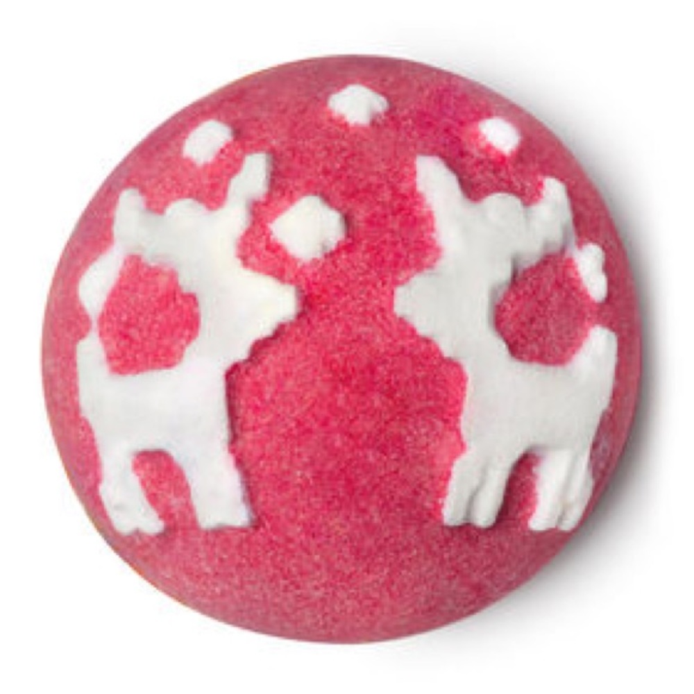 Lush Bath Products. Christmas Sweater Bath Bomb.